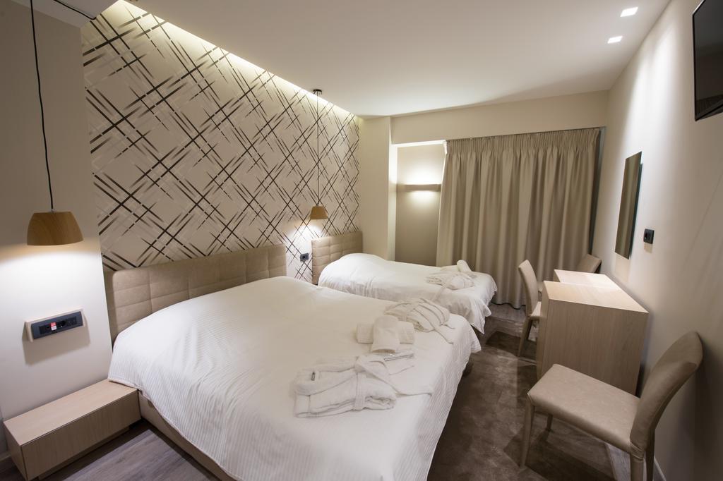 Castello Hotel 3*